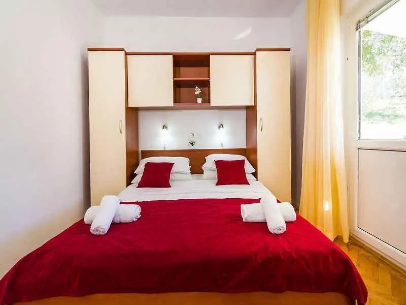 Holiday Home In Jasenice 33303  Jasenice (Zadar)