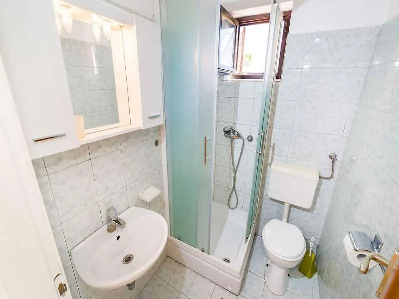 Holiday Home In Jasenice 33303  Jasenice (Zadar)