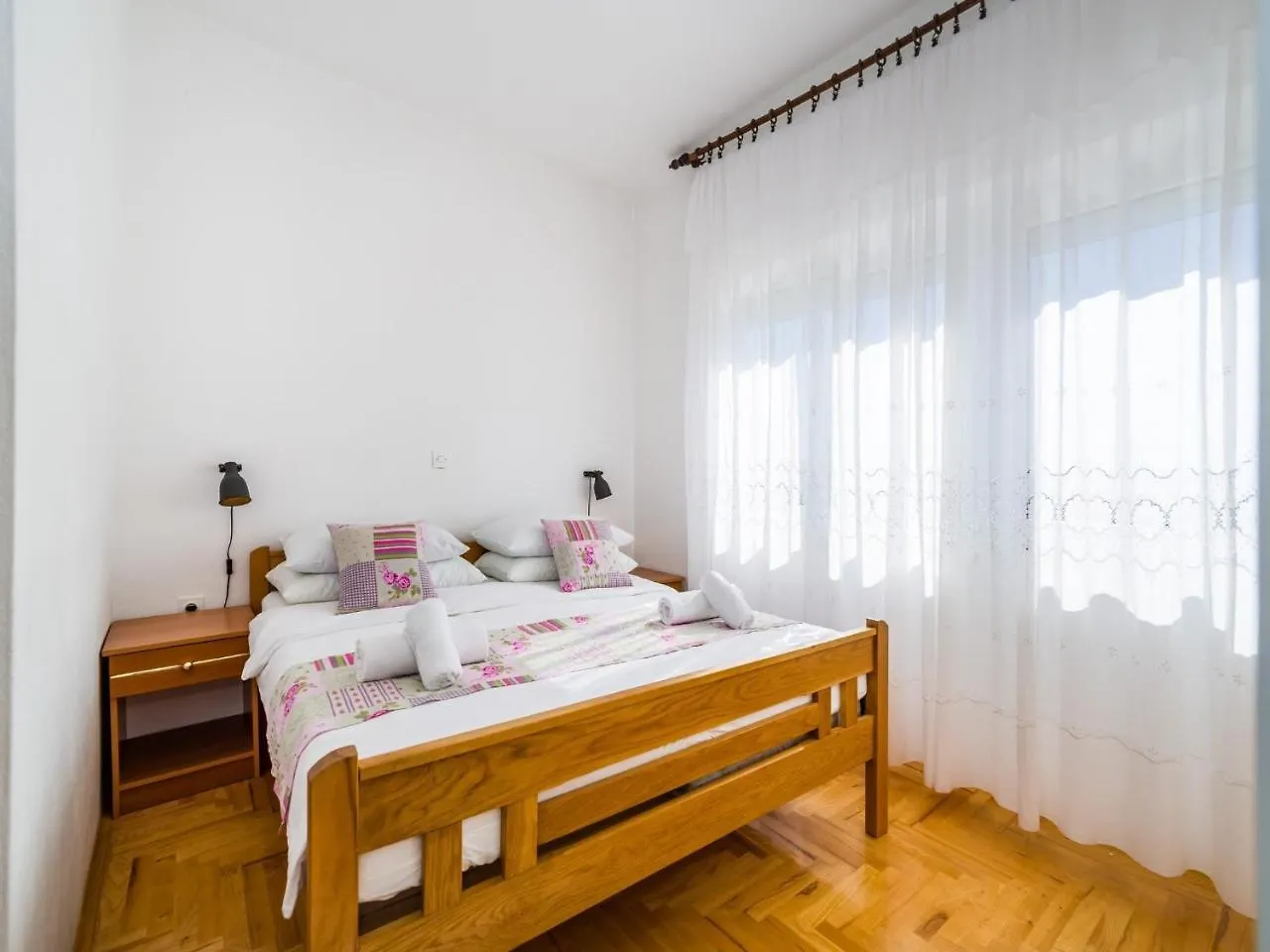 Holiday Home In Jasenice 33303